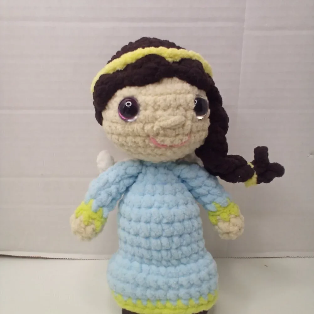 Crochet Angel Doll Handmade Braided Hair Wings 10